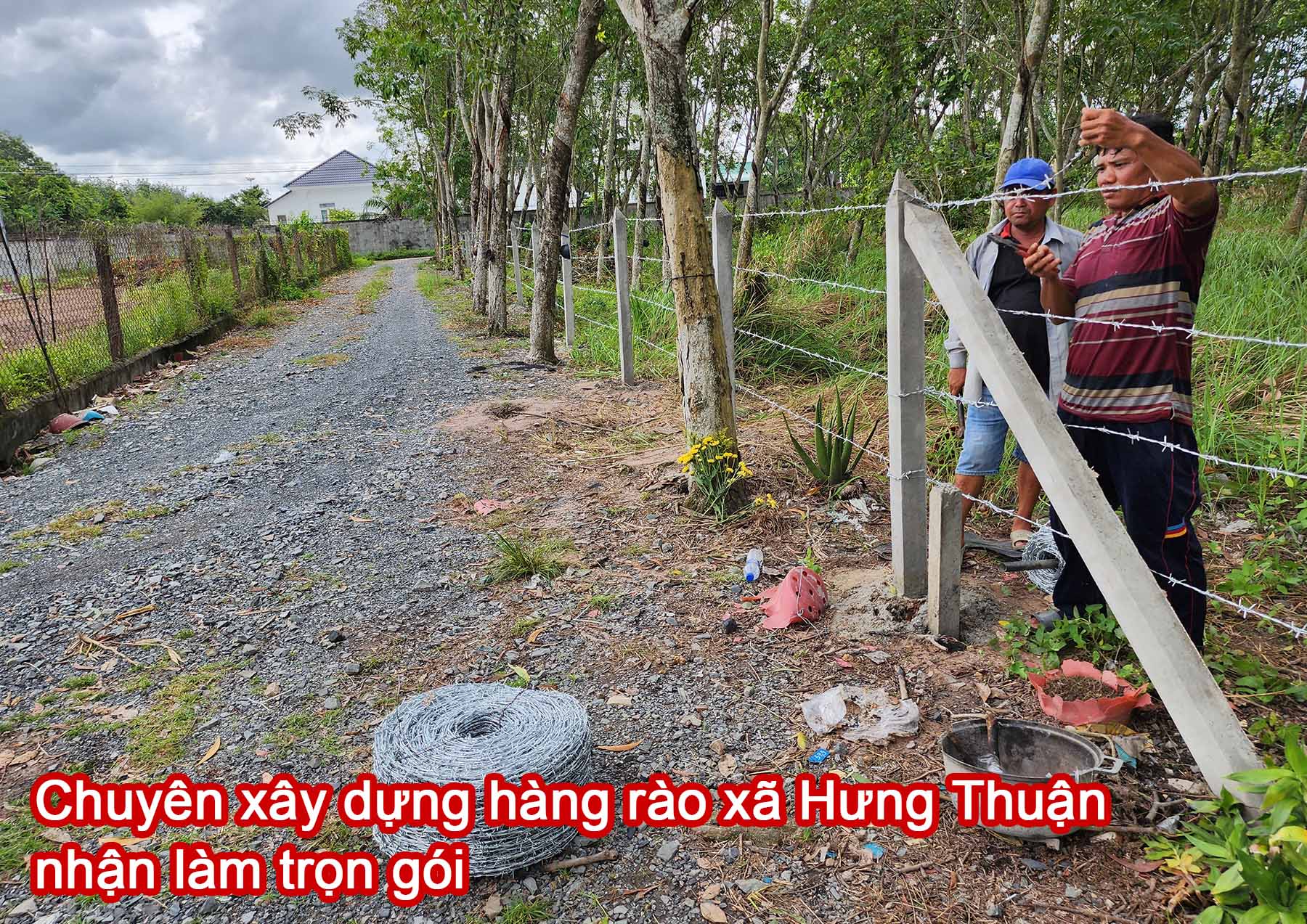Chuy&ecirc;n x&acirc;y dựng h&agrave;ng r&agrave;o x&atilde; Hưng Thuận nhận l&agrave;m trọn g&oacute;i.jpg (681 KB)