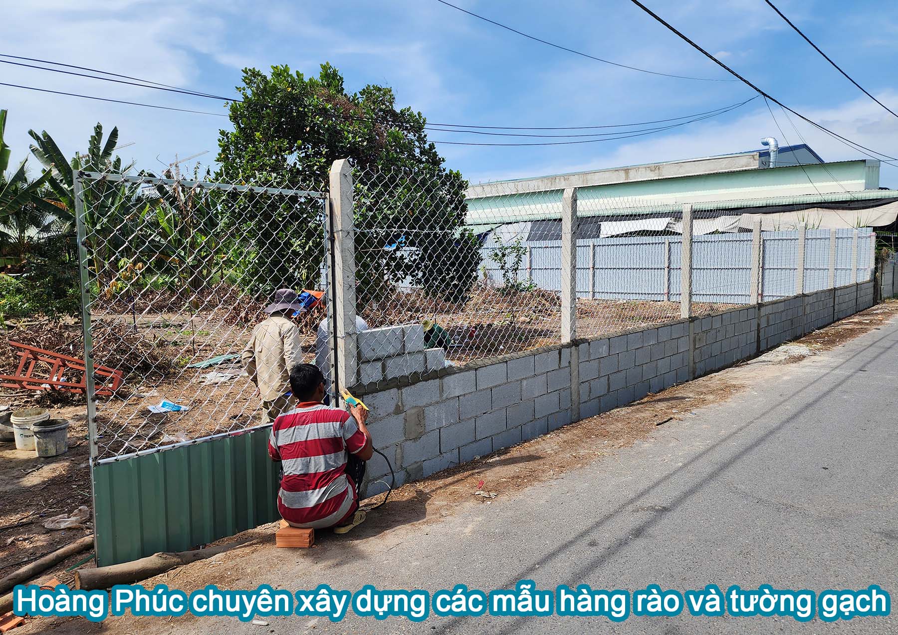 Ho&agrave;ng Ph&uacute;c chuy&ecirc;n x&acirc;y dựng c&aacute;c mẫu h&agrave;ng r&agrave;o v&agrave; tường gạch.jpg (621 KB)
